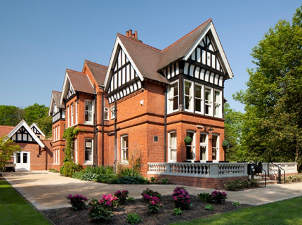 The Dower House Hotel Woodhall Spa Exterior photo